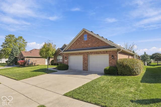 7659 Ballyshannon Street, Indianapolis, IN 46217, photo 2 of 48