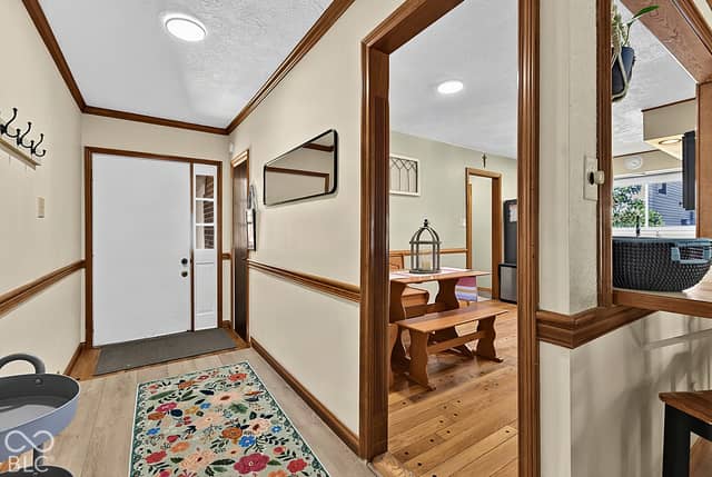 5509 Sleet Drive, Indianapolis, IN 46237, photo 5 of 38
