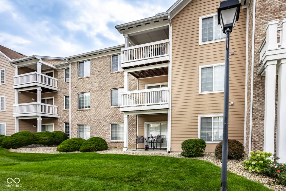 6525 Emerald Hill Court #205, Indianapolis