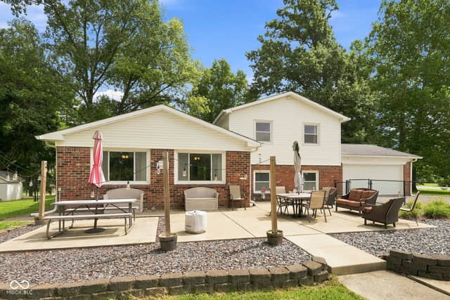 7430 Little Oak Lane, Indianapolis, IN 46259, photo 3 of 39