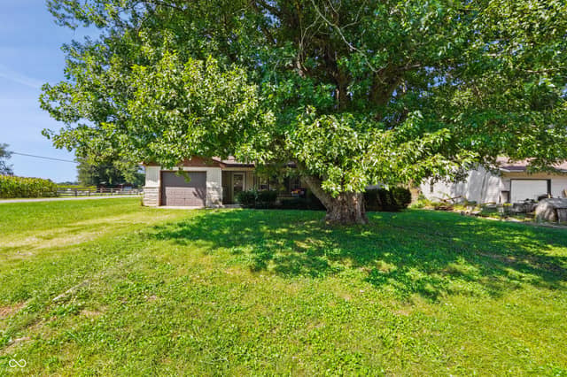 1490 Raymond Road, Martinsville, IN 46151, photo 3 of 17
