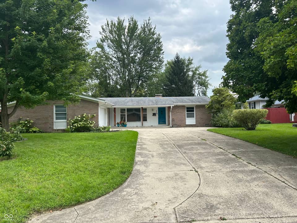 3227 Meadowcrest Drive, Anderson, IN 46011, photo 1 of 43