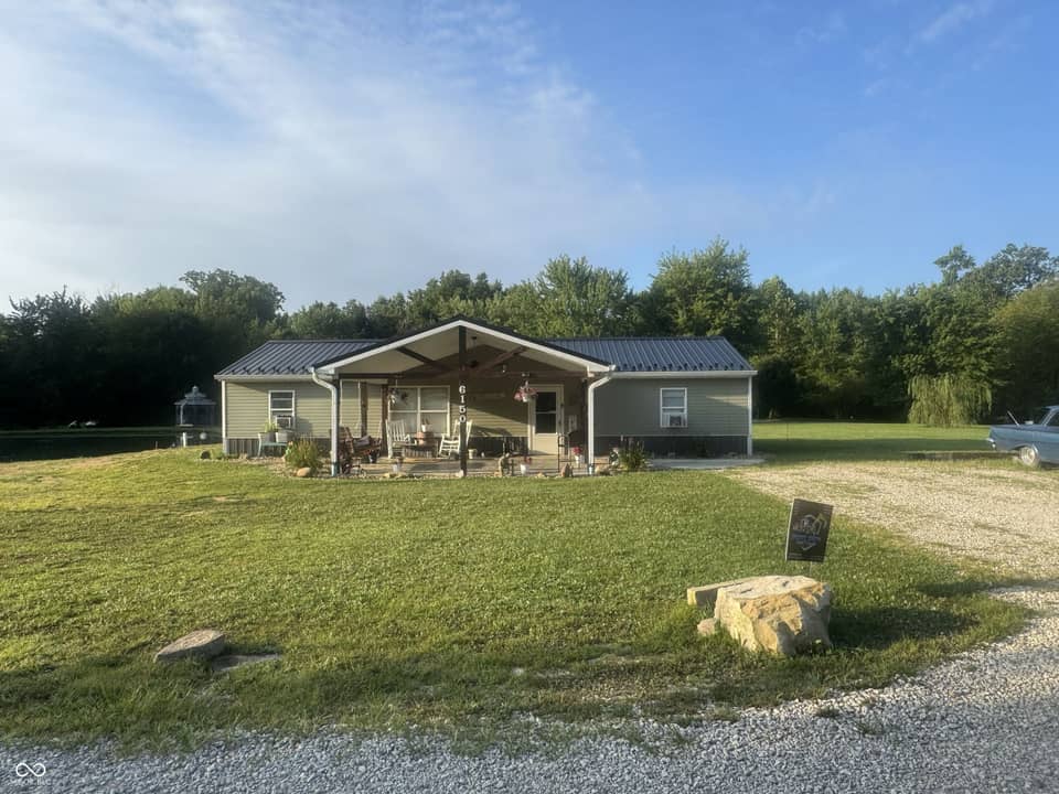 6150 Land Drive, Paragon