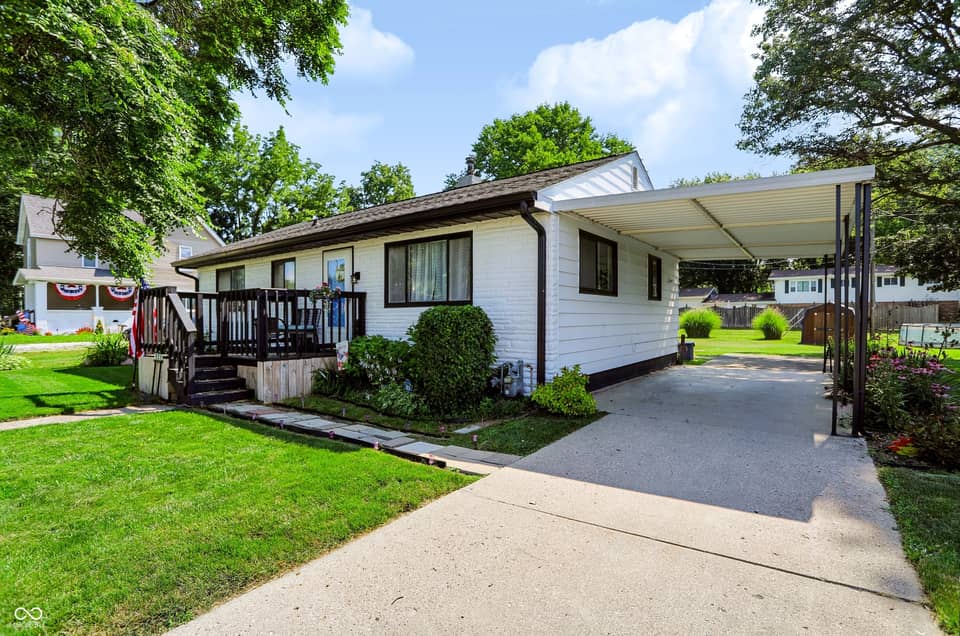 931 N 19th Street, Elwood, IN 46036, photo 1 of 23