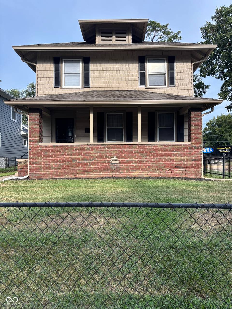 2937 N Park Avenue, Indianapolis, IN 46205, photo 1 of 32