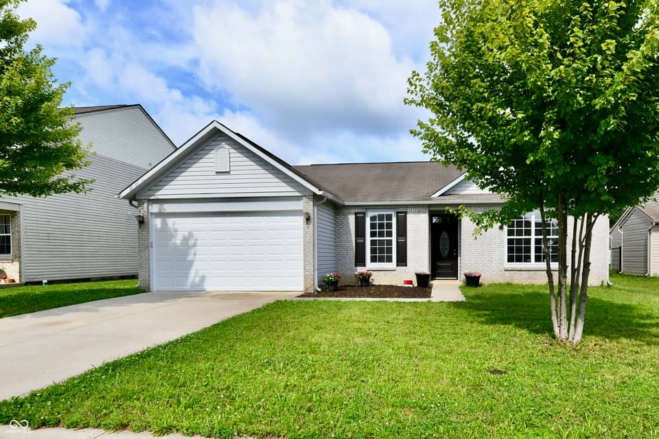 2748 Rothe Lane, Indianapolis, IN 46229, photo 1 of 47