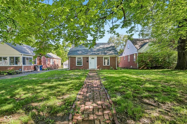1230 Kessler Boulevard East Drive, Indianapolis, IN 46220, photo 4 of 52