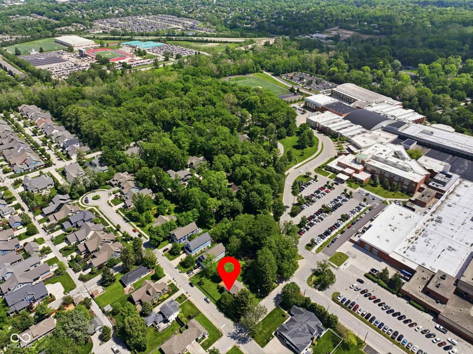 320 2nd Street NE, Carmel