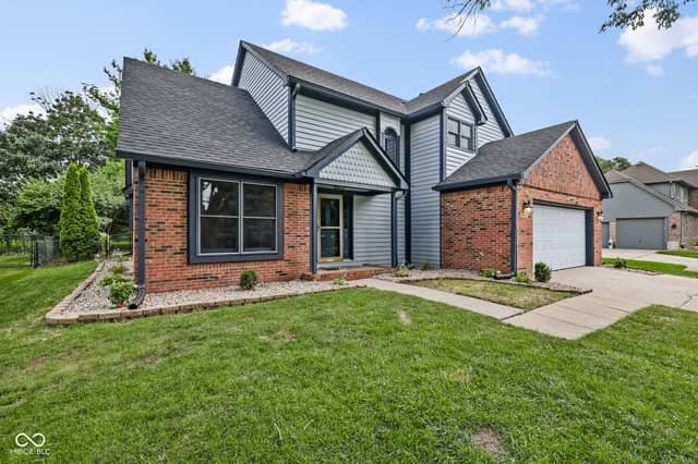 8518 Spend A Buck Drive, Indianapolis, IN 46217, photo 2 of 59