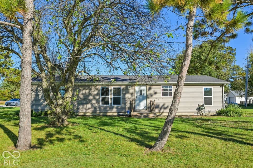 106 W Jackson Street, Kirklin