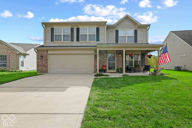 7829 Sergi Canyon Drive, Indianapolis, IN 46217, photo 4 of 58