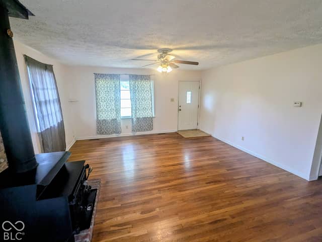364 Robbins Drive, Greenwood, IN 46142, photo 5 of 25