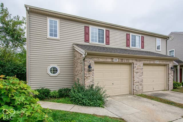 606 Bayberry Court W, Bloomington, IN 47401, photo 4 of 25