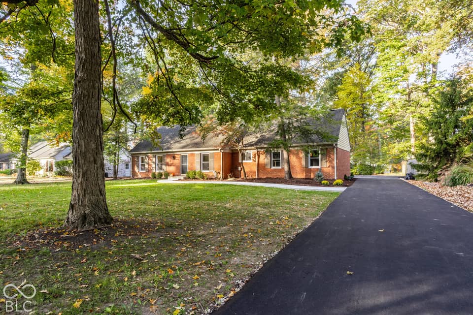 7540 Hoover Road, Indianapolis