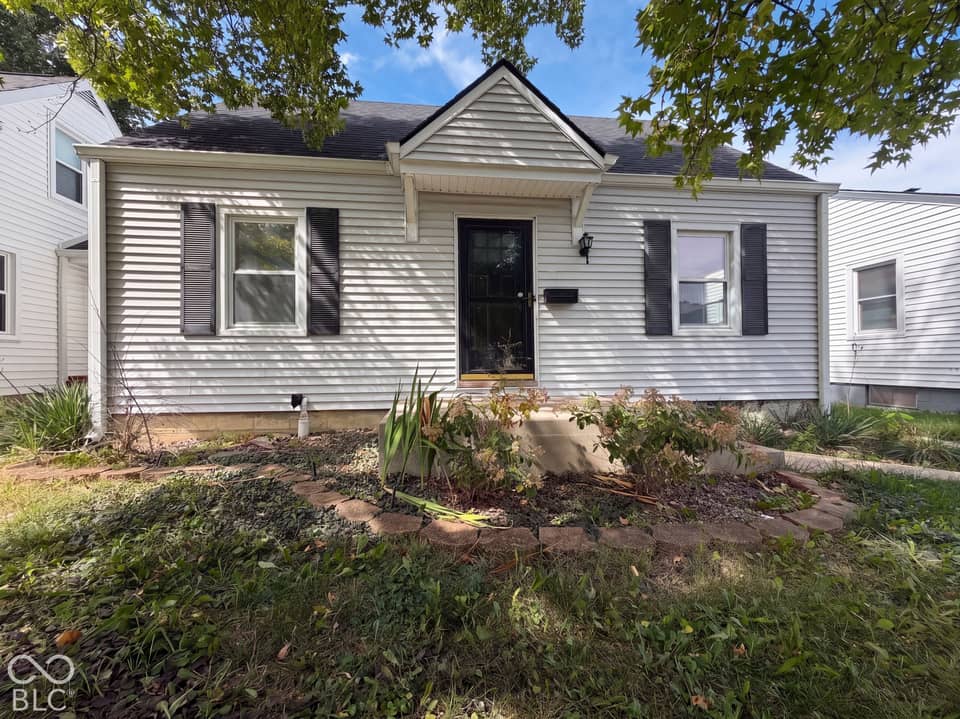 122 S 6th Avenue, Beech Grove, IN 46107, photo 1 of 17