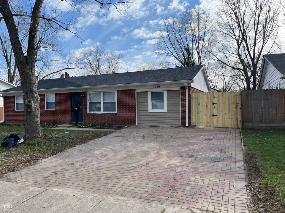 3919 Kivet Court, Indianapolis