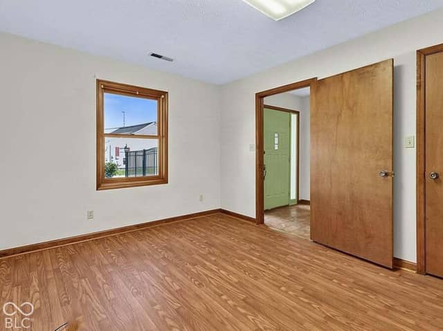 302 N Madison Street, Knightstown, IN 46148, photo 4 of 21
