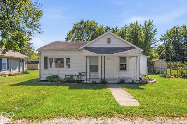 1033 E Third Street, Greenfield, IN 46140, photo 2 of 35