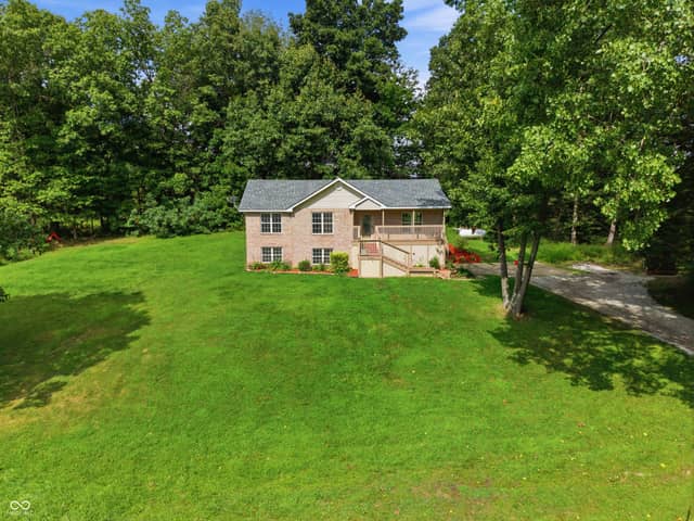 5920 Hidden Lake Lane, Nineveh, IN 46164, photo 2 of 56