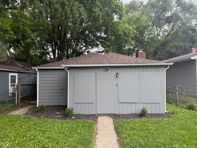 1614 E Gimber Street, Indianapolis, IN 46203, photo 2 of 13