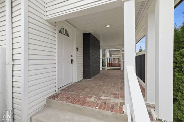 2219 E New York Street, Indianapolis, IN 46201, photo 3 of 33