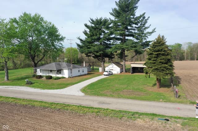 9034 S 75 W, Rosedale, IN 47874, photo 3 of 62