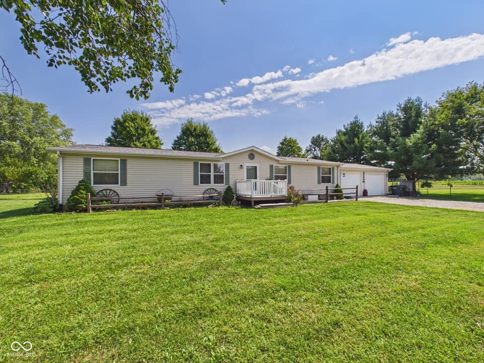 4695 E 100 S, Anderson