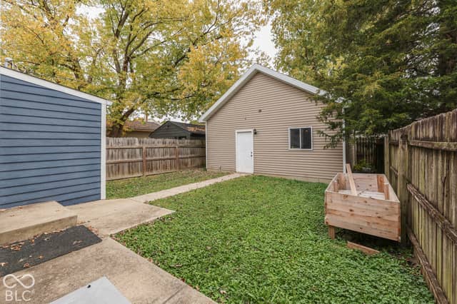 1025 Dawson Street, Indianapolis, IN 46203, photo 3 of 23