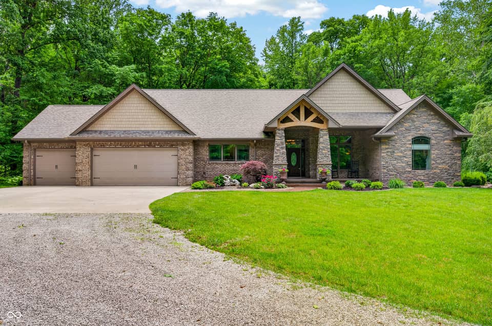 7777 E County Road 50 N, Seymour