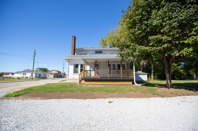 405 S Mulberry Street, Fairland, IN 46126, photo 3 of 56