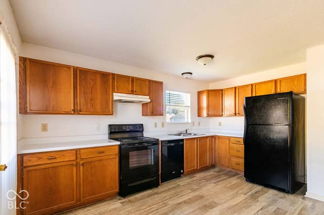 1934 E Werges Avenue, Indianapolis, IN 46237, photo 4 of 17