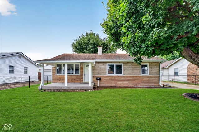 1819 Bacon Street, Indianapolis, IN 46237, photo 2 of 30