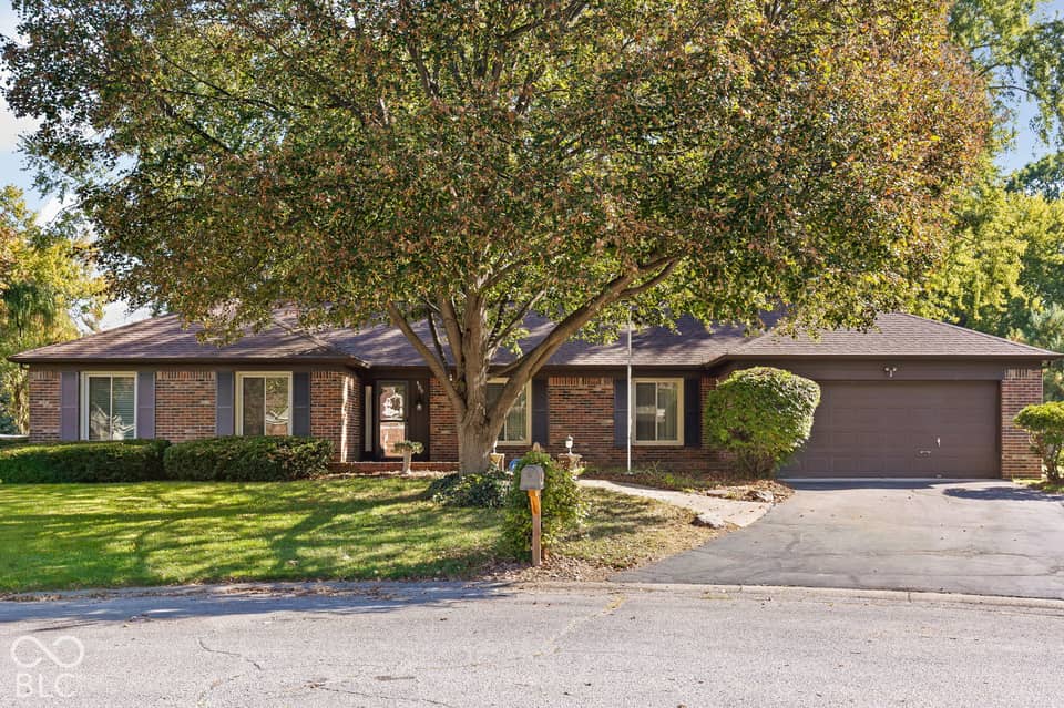 409 Bradock Court, Indianapolis, IN 46234, photo 1 of 38