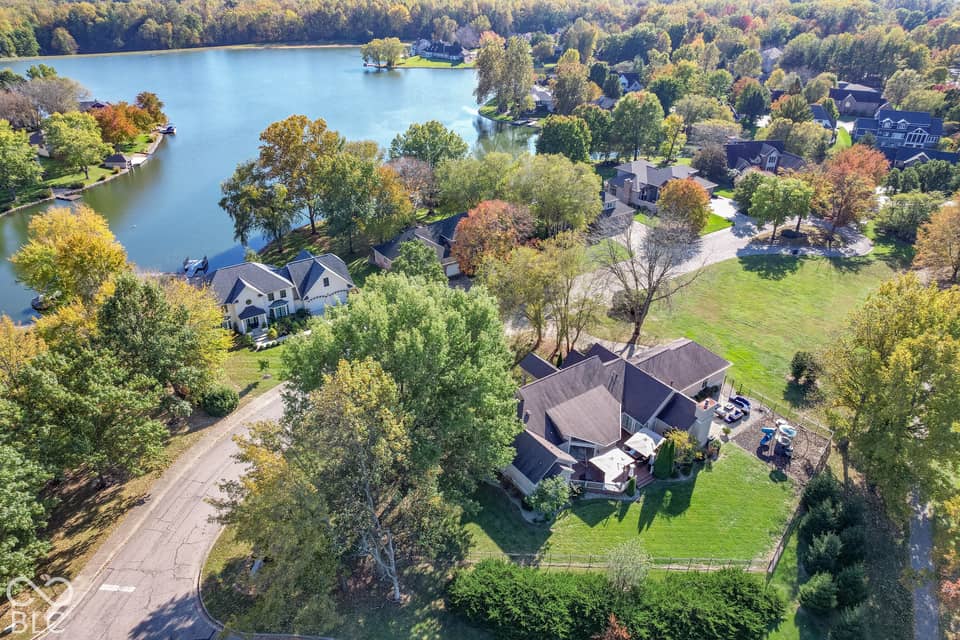 800 Shoreview Court, Columbus
