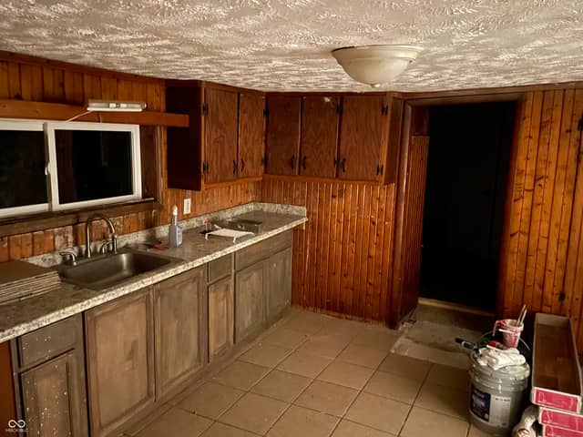 118 W Wine Street, Modoc, IN 47358, photo 3 of 7