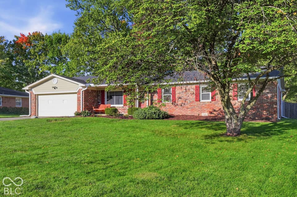 36 Lansdowne Lane, Carmel, IN 46033, photo 1 of 38