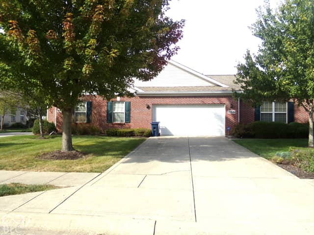 10684 Medinah Drive, Indianapolis, IN 46234, photo 2 of 39
