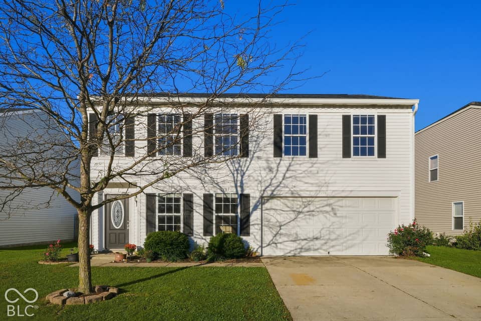 11398 N Meadowbend Way, Monrovia, IN 46157, photo 1 of 33