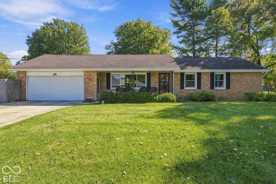 5300 S Breezewood Drive, Muncie, IN 47302, photo 1 of 27