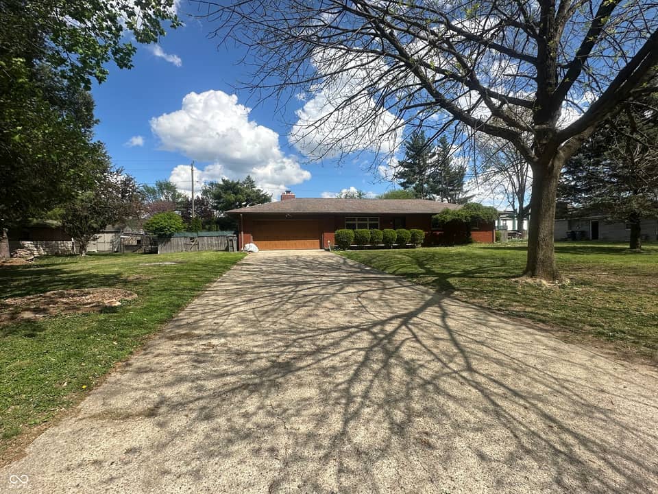 7121 Laurel Drive, Indianapolis