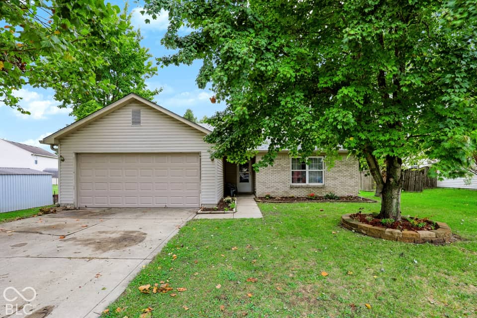 4016 Dogwood Lane, Franklin, IN 46131, photo 1 of 53