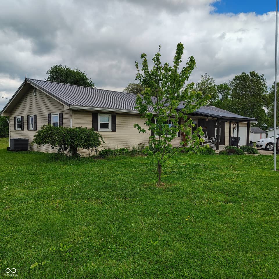 8356 State Road 129, Vevay