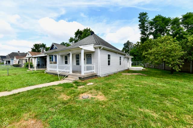 1310 W 27th Street, Indianapolis, IN 46208, photo 3 of 39