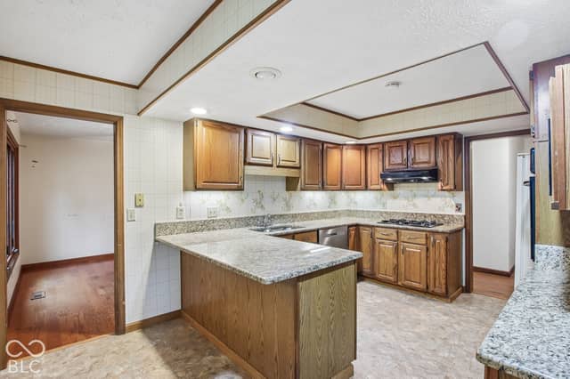 12003 Emory Drive, Indianapolis, IN 46229, photo 5 of 50