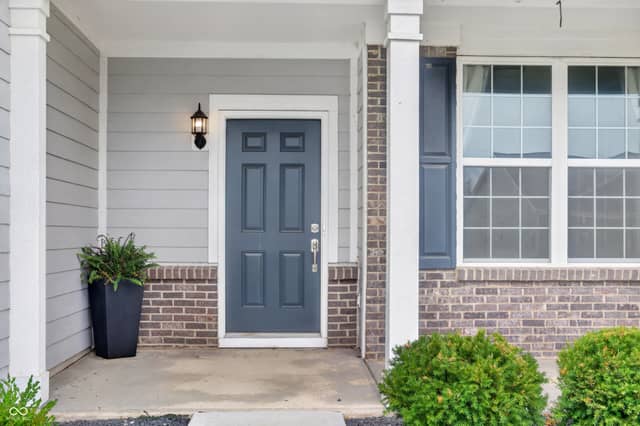 5806 Walkabout Way, Brownsburg, IN 46112, photo 5 of 40