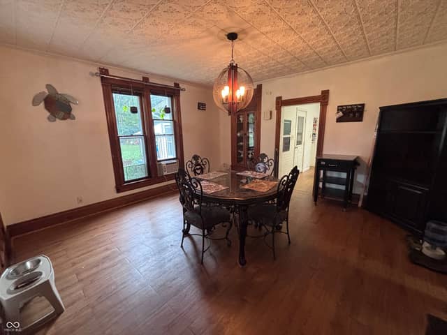 304 Lincoln Street, Williamsport, IN 47993, photo 5 of 27