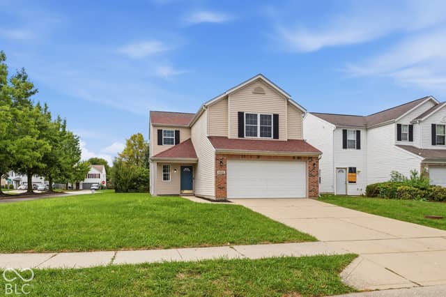 9220 Allegro Drive, Indianapolis, IN 46231, photo 3 of 31
