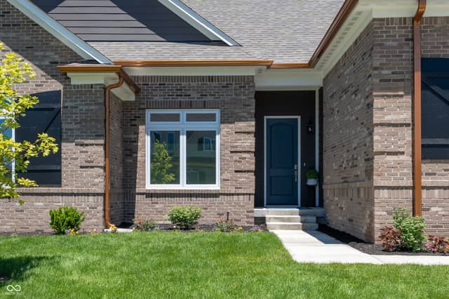 4248 Stone Lake Drive, Zionsville, IN 46077, photo 5 of 40