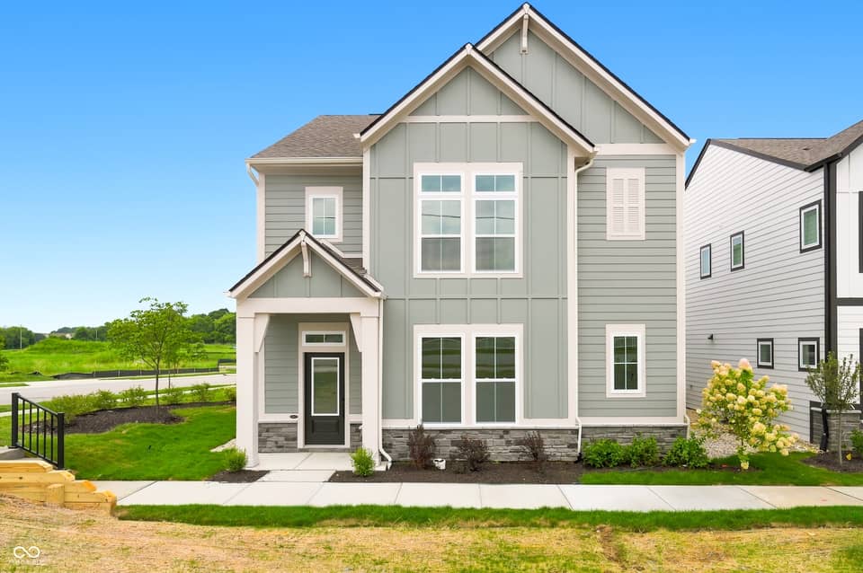 14227 Marilyn Road, Noblesville, IN 46060, photo 1 of 33
