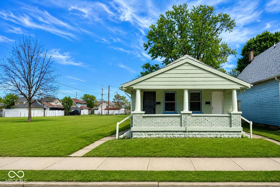 1221 Lee Street, Indianapolis